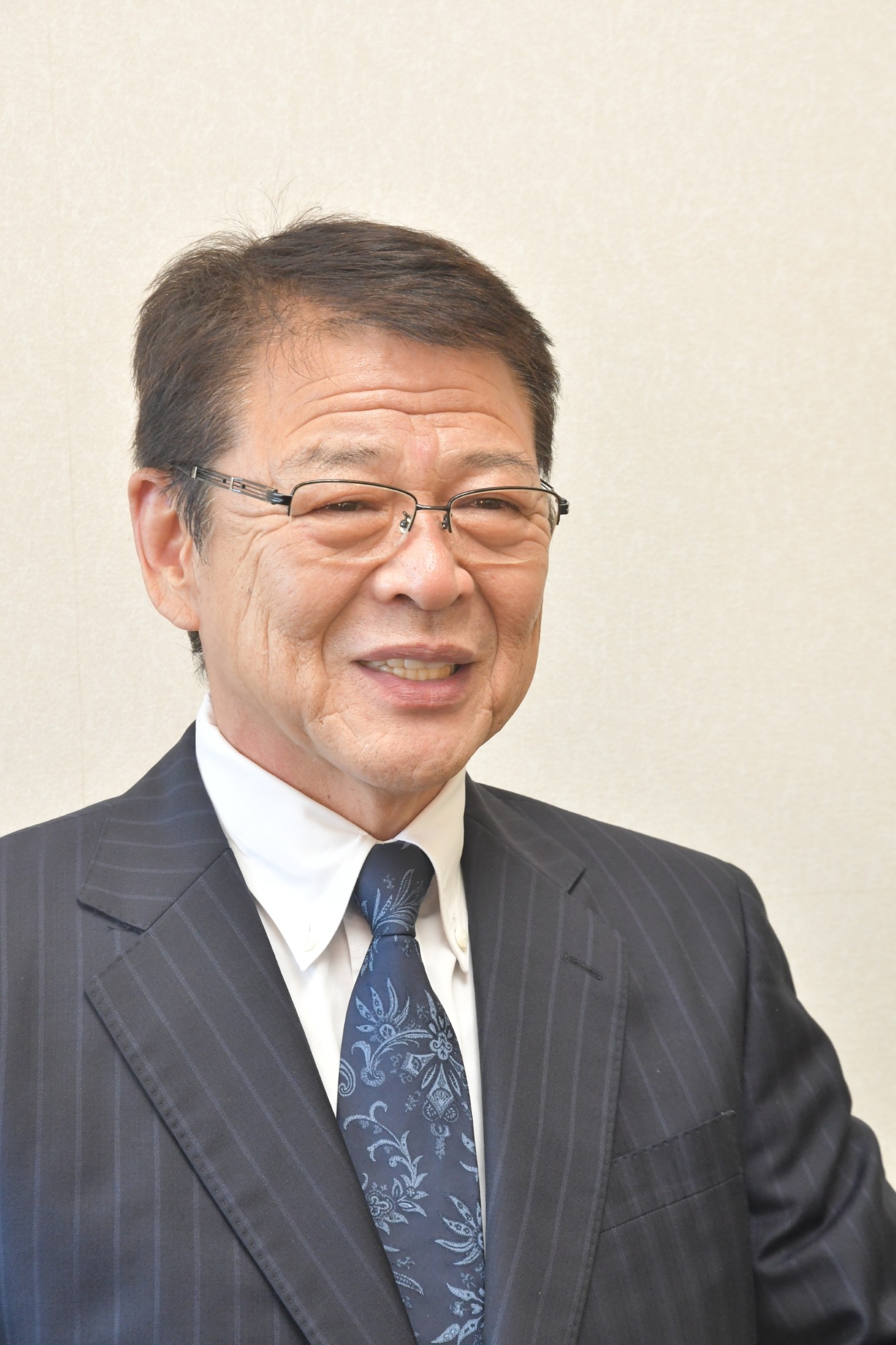 立候補への覚悟を語る小野氏＝伊東市内